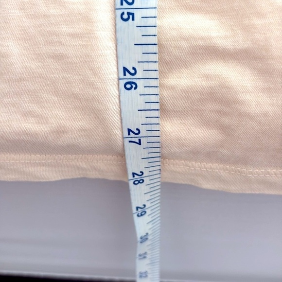 Lane Bryant Cream Short Sleeve Smocked Blouse w/Eyelet Design. Size 18/20 - Picture 8 of 8